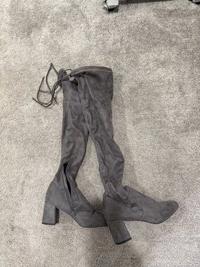 Suede Over-the-Knee Block Heel Boots - Gray